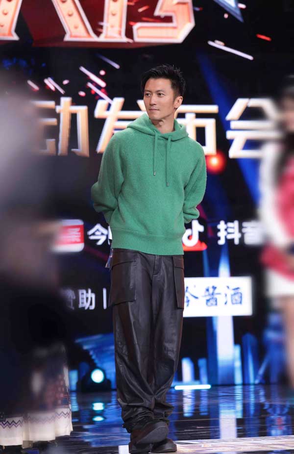谢霆锋加盟《点赞！达人秀》 化身多栖达人观察员引领全新潮流(图3)