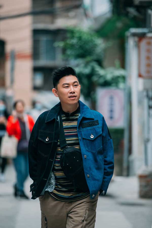 飞行嘉宾欧阳靖布瑞吉助阵，《大湾仔的夜》讲述异乡人故事(图1)